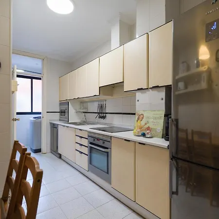 Three Bedroom Flat With Pool And Sea View Apartment Las Palmas de Gran Canaria