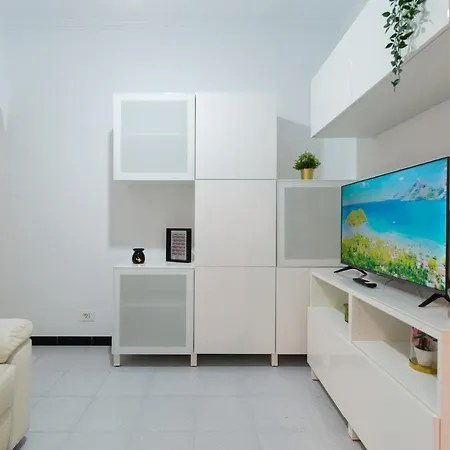 Three Bedroom Flat With Pool And Sea View Apartment Las Palmas de Gran Canaria